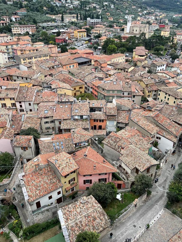 Appartamento Perla del Lago - Enchanting Lake View Malcesine Exterior foto